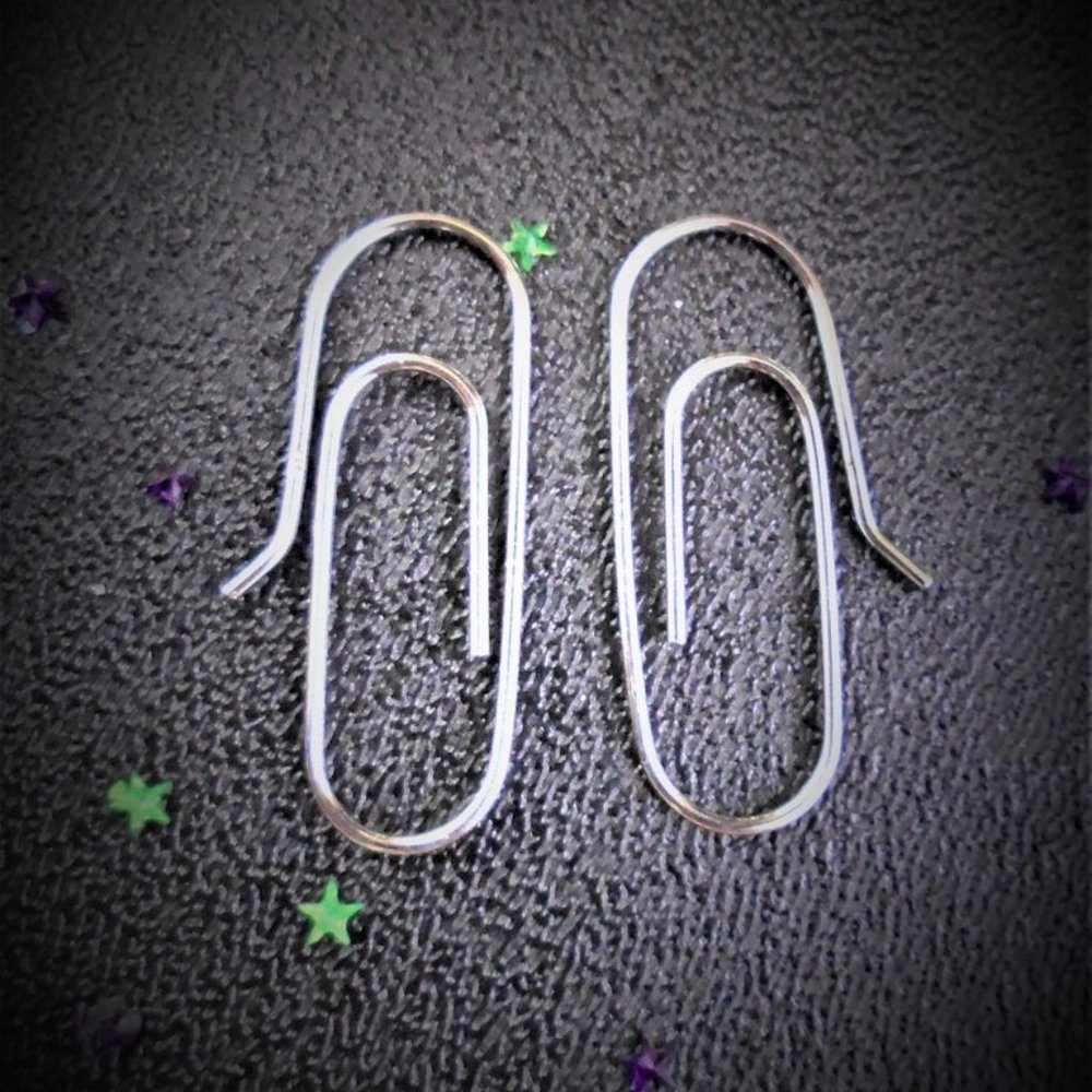 925 Sterling Silver Wire Paperclip oval hoop earrings - Picture 1 of 5